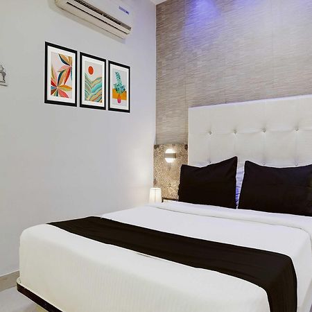 Hotel O Golden Star Мумбай Екстериор снимка