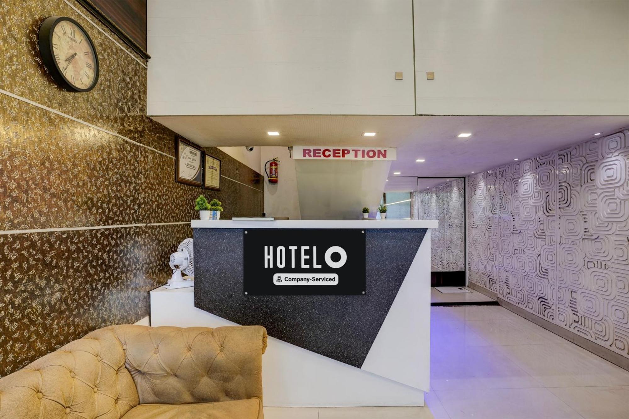 Hotel O Golden Star Мумбай Екстериор снимка