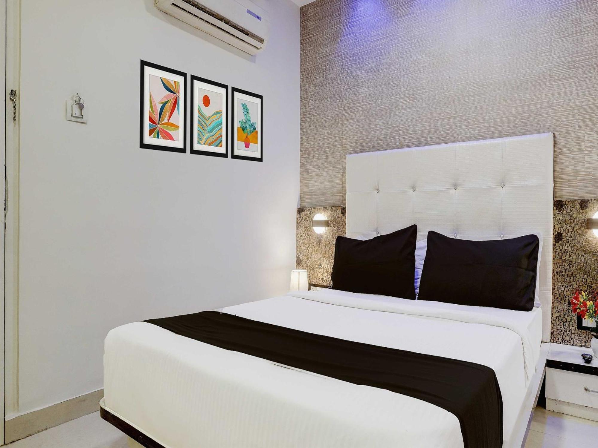 Hotel O Golden Star Мумбай Екстериор снимка